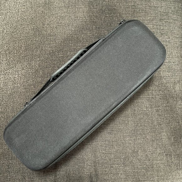 REVLON One-Step Volumizer Original Hair Dryer & Hot Air Brush with Hard Case - Picture 4 of 7